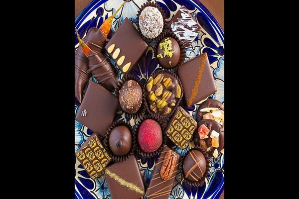 A PEM workshop featuring Kakawa Chocolate House co-founder Bonnie Bennett on chocolate history and sustainable production, followed by a chocolate demonstration and tasting.